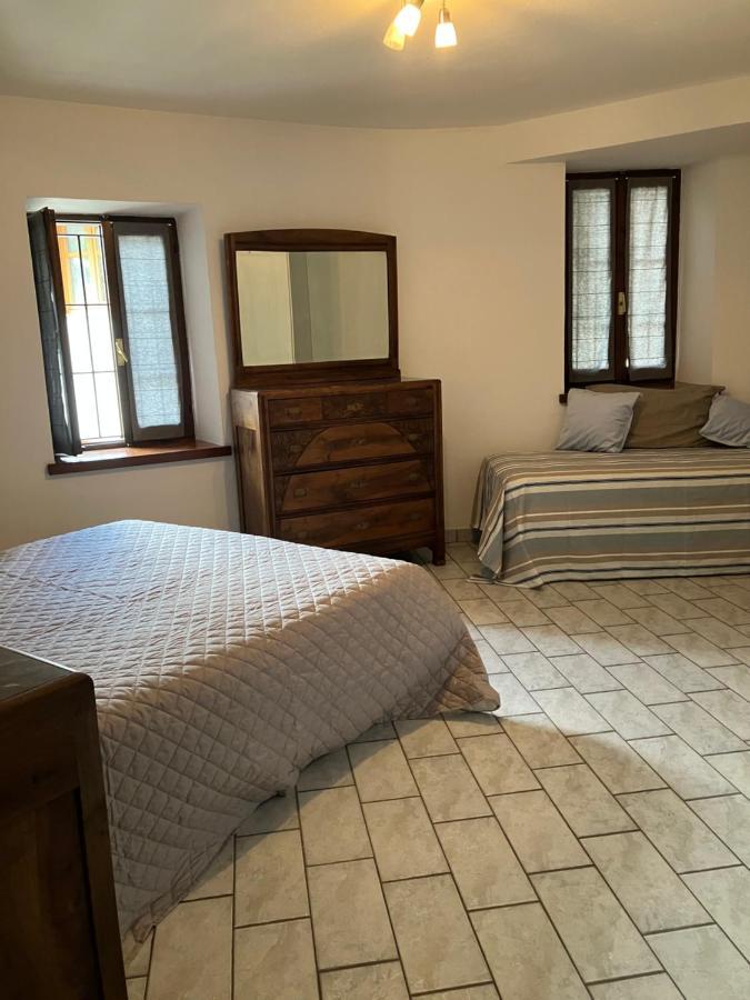 شقة Un Passo Dal Castello بارولو المظهر الخارجي الصورة